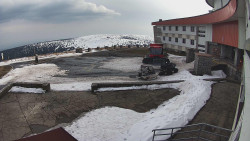 Praděd - Vysílač - Hlavní vchod