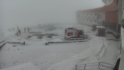 Praděd - Vysílač - Hlavní vchod