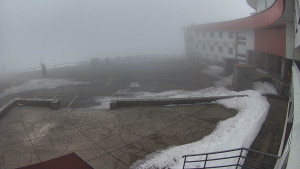 Praděd - Vysílač - Praděd - Vysílač - Hlavní vchod - 8.4.2026 v 17:55 Praděd - Vysílač - Praděd - Vysílač - Hlavní vchod - 8.4.2026 v 17:55