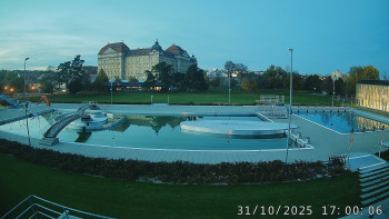 Snímek    31.10.2025 v 17:00