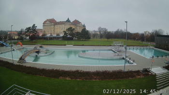 Městská plovárna Louka