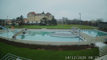 Městská plovárna Louka