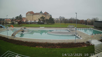 Městská plovárna Louka