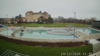 Městská plovárna Louka