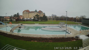 Městská plovárna Louka