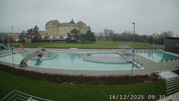 Městská plovárna Louka