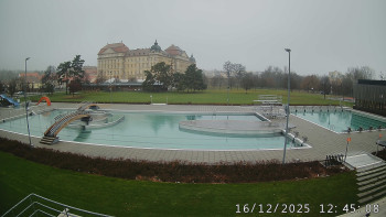 Městská plovárna Louka