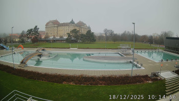 Městská plovárna Louka