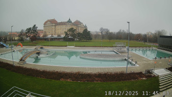 Městská plovárna Louka