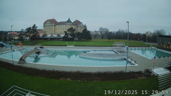 Městská plovárna Louka