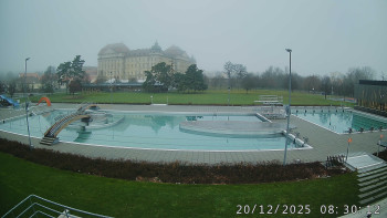 Městská plovárna Louka