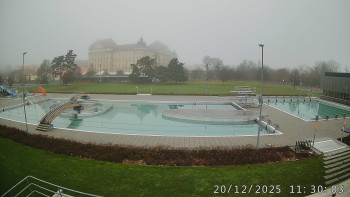 Městská plovárna Louka