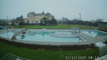 Městská plovárna Louka