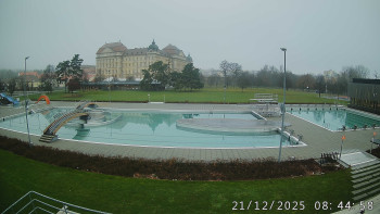 Městská plovárna Louka