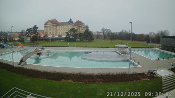 Městská plovárna Louka