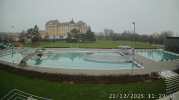 Městská plovárna Louka