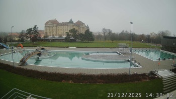 Městská plovárna Louka