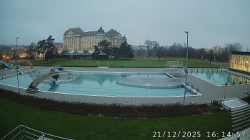 Městská plovárna Louka