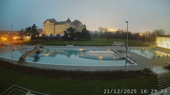 Městská plovárna Louka