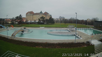 Městská plovárna Louka