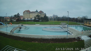 Městská plovárna Louka