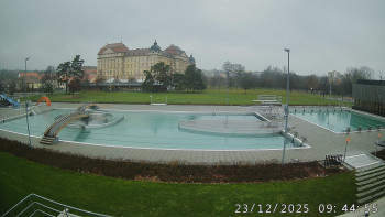 Městská plovárna Louka