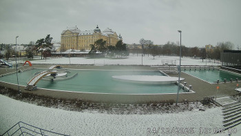 Městská plovárna Louka