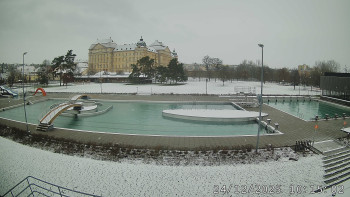 Městská plovárna Louka