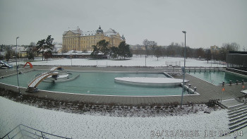 Městská plovárna Louka