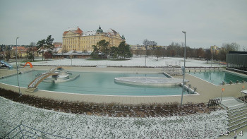 Městská plovárna Louka