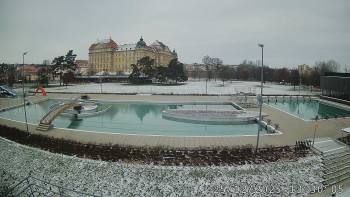 Městská plovárna Louka