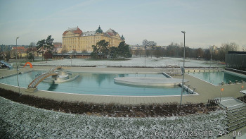 Městská plovárna Louka