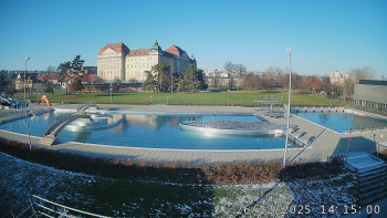 Městská plovárna Louka