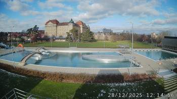 Městská plovárna Louka