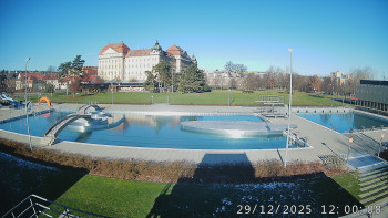 Městská plovárna Louka