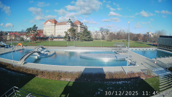 Městská plovárna Louka