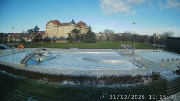 Městská plovárna Louka