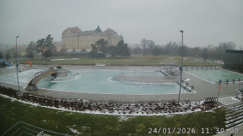 Městská plovárna Louka