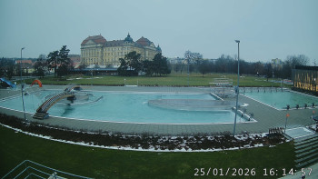 Městská plovárna Louka