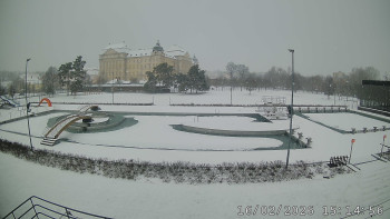 Městská plovárna Louka