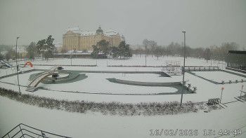 Městská plovárna Louka