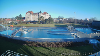 Městská plovárna Louka