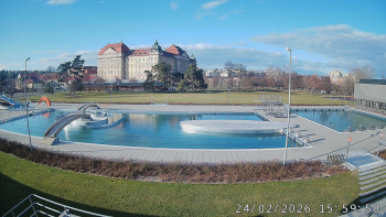 Městská plovárna Louka