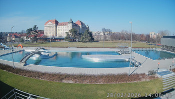 Městská plovárna Louka