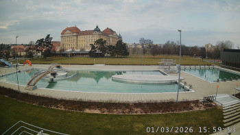 Městská plovárna Louka