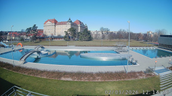 Městská plovárna Louka