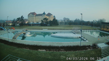 Městská plovárna Louka