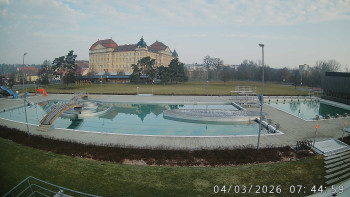 Městská plovárna Louka