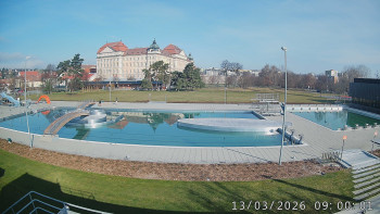 Městská plovárna Louka