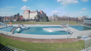 Městská plovárna Louka